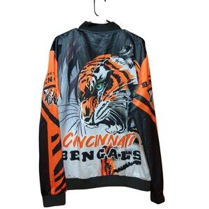 Cincinnati Bengals Chalk Line NWT Jacket Men's See Measurements It Runs Small.